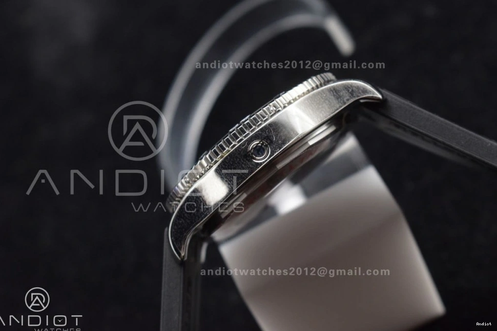 Black Best Rubber Black 1:1 On Strap Superocean Automatic 44 Edition Bezel Black A2824 Dial TF 0315